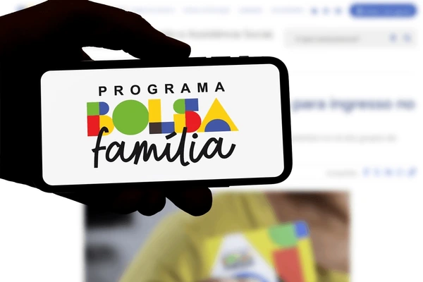 Escândalo no Bolsa Família: esquema de fraude incluía paraguaios para obter benefícios sociais