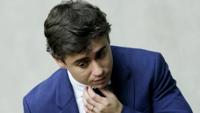 Nikolas Ferreira reage à cassação de Eduardo Bolsonaro e Ramagem